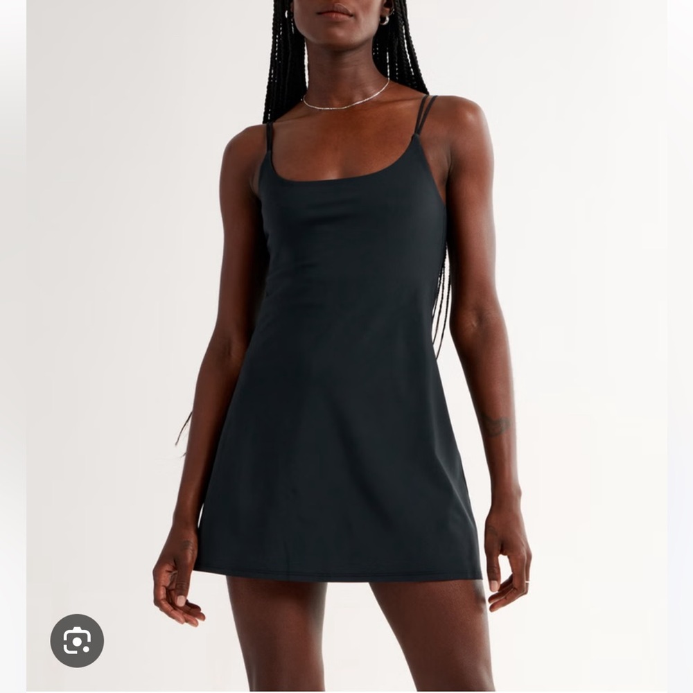 Women’s travelers mini dress in white, black and Pink xxs